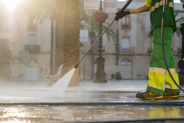 Best Warehouse Cleaning  in Mill City, OR